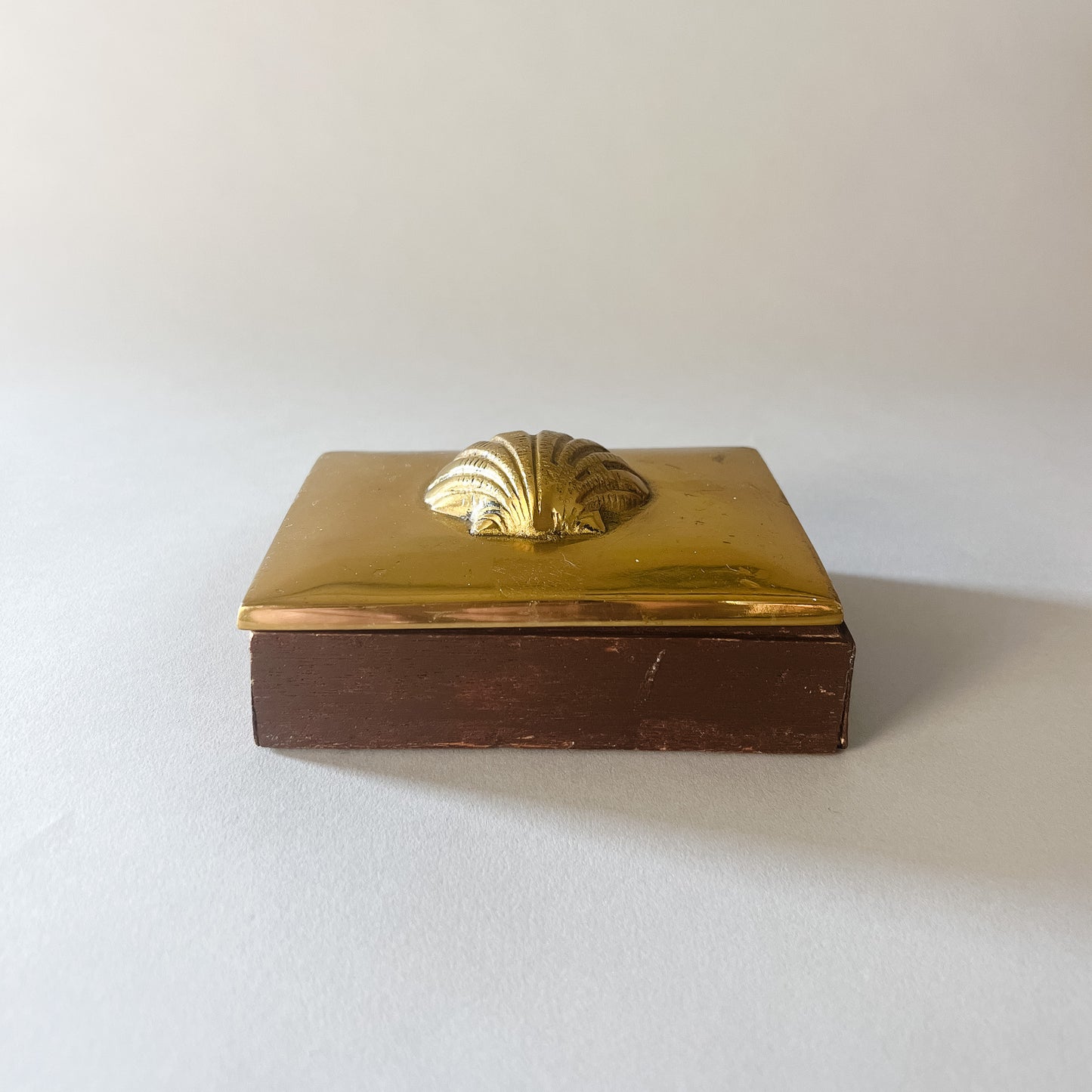 brass shell lid box
