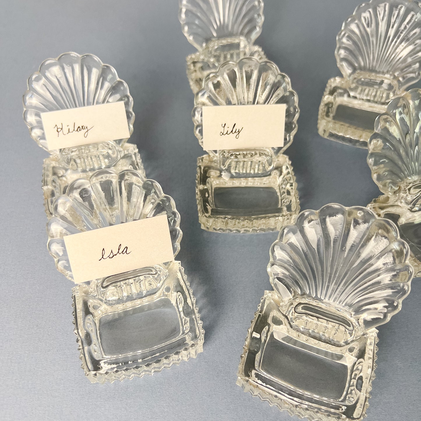 glass shell place card holders