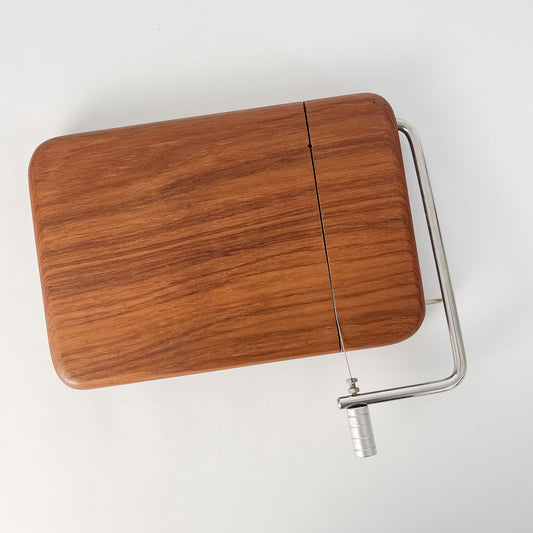 teak cutting board