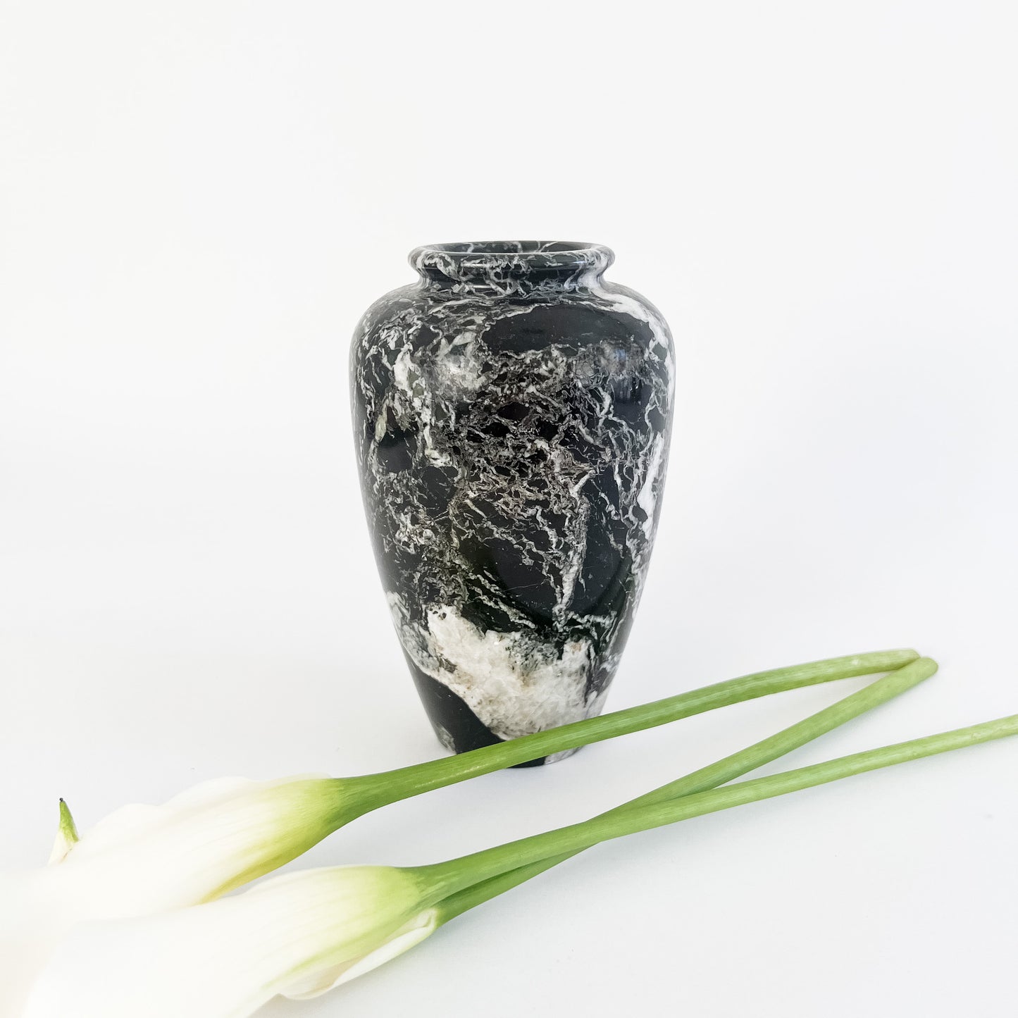 black + white marble vase