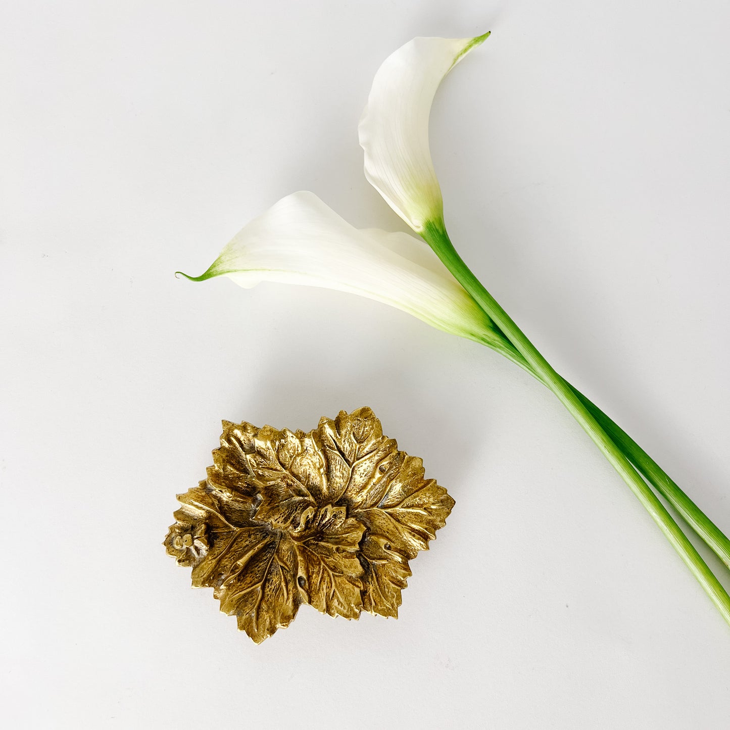 Belgian brass leaf trinket dish